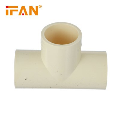 Encaixe em T de CPVC